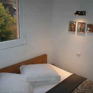 la-riviere.hotels-rhonealpes.com/