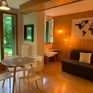 chamonix-studio-jardin.hotels-rhonealpes.com/